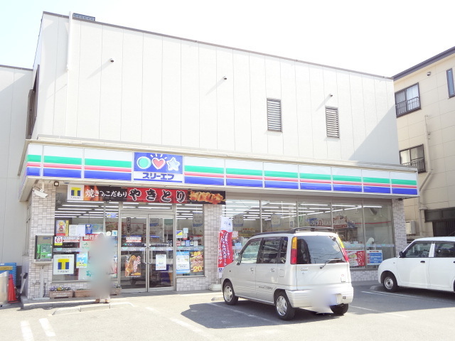 コンビ二：ｽﾘｰｴﾌ 逆井駅前店　810m