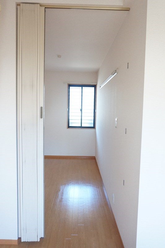 その他部屋・スペース：洋室お隣の小部屋です