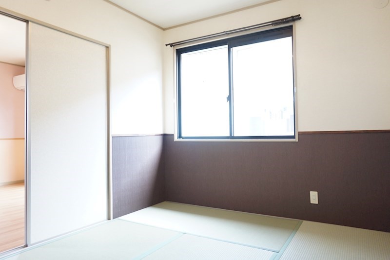 その他部屋・スペース：憩いの和室