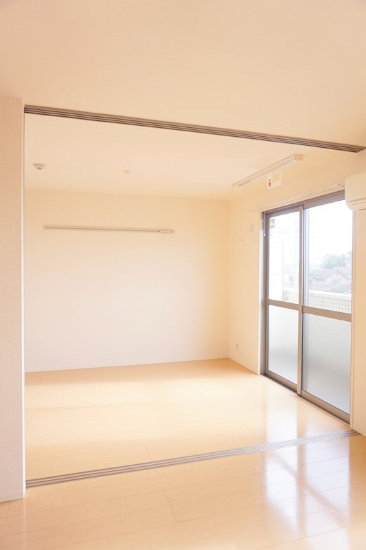 その他部屋・スペース：洋室6帖♪