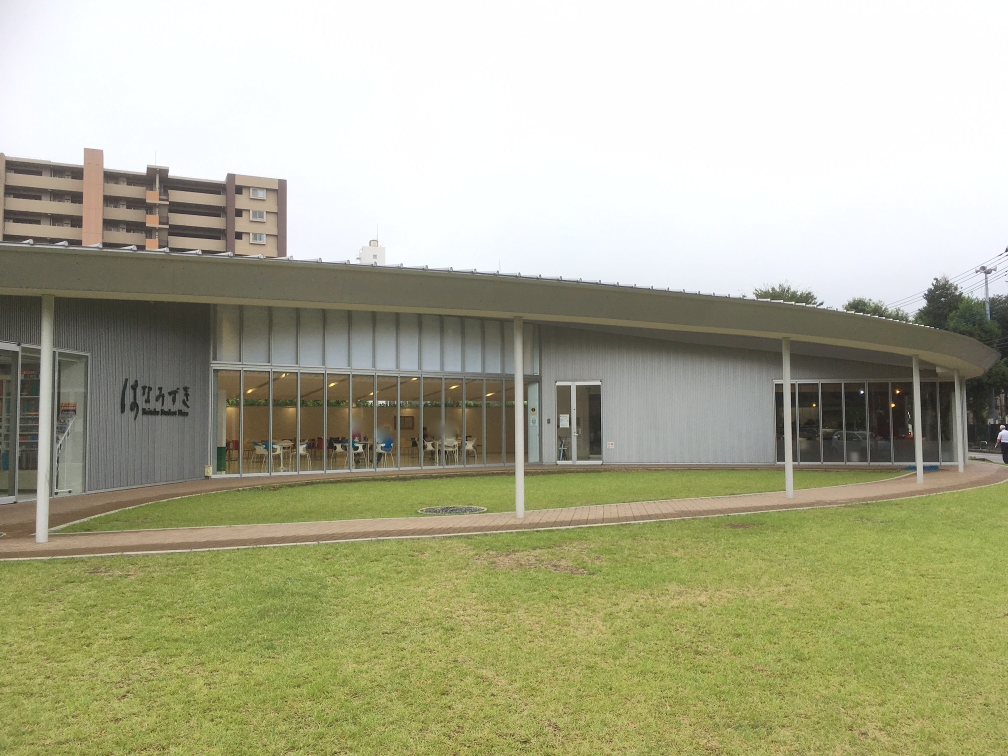 コンビ二：ﾃﾞｲﾘｰﾔﾏｻﾞｷ 麗澤大学店　690m