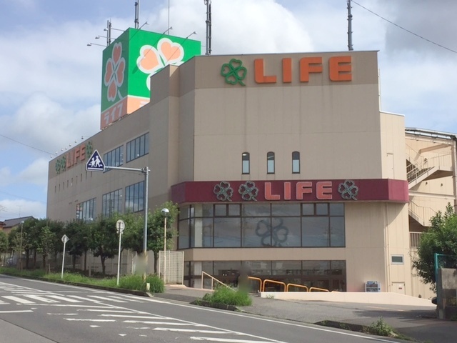 スーパー：ﾗｲﾌ 増尾店　563m