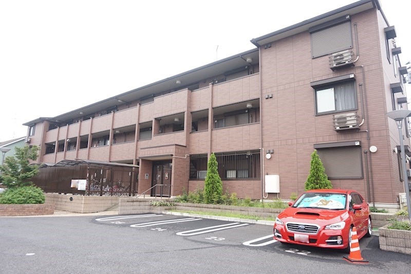 フラッツ酒井根Ⅰ号棟 外観