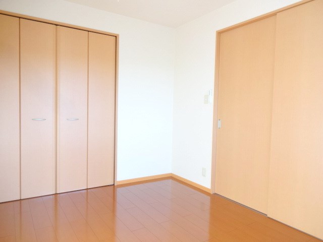 エミネンス ※同アパート別部屋の参考写真です