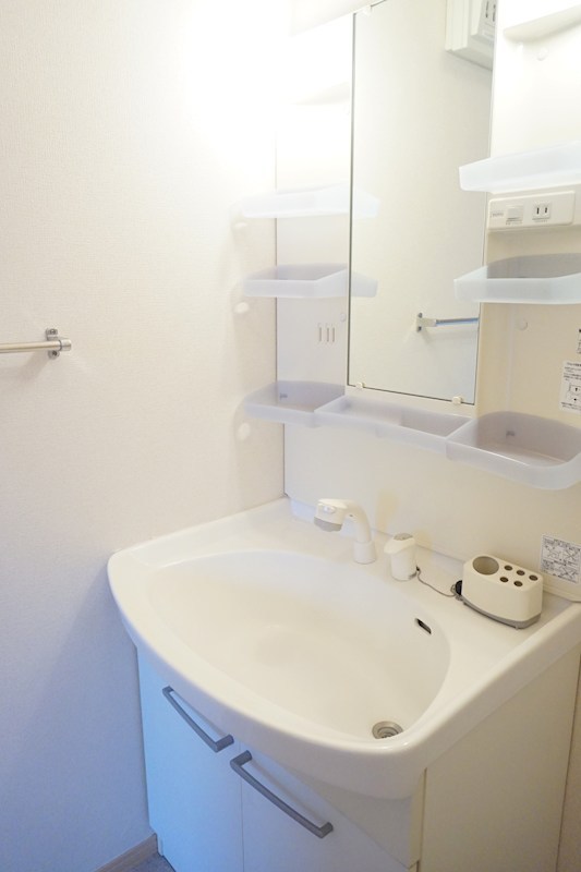 ヴィルヌープ ※同建物の他のお部屋の写真です