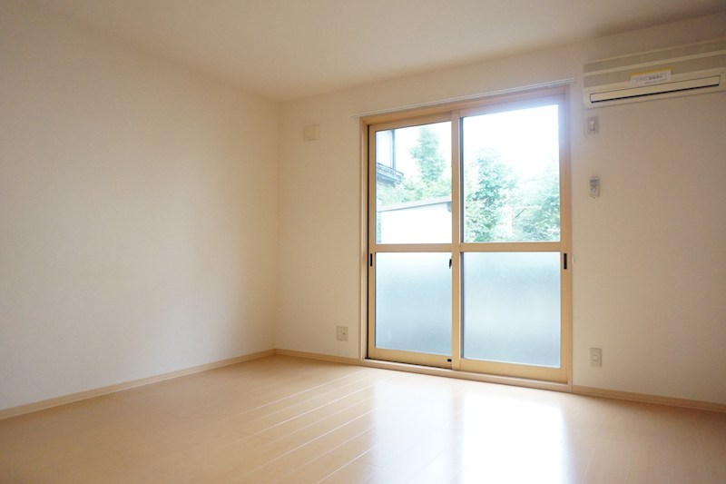 ヴィルヌープ ※同建物の他のお部屋の写真です