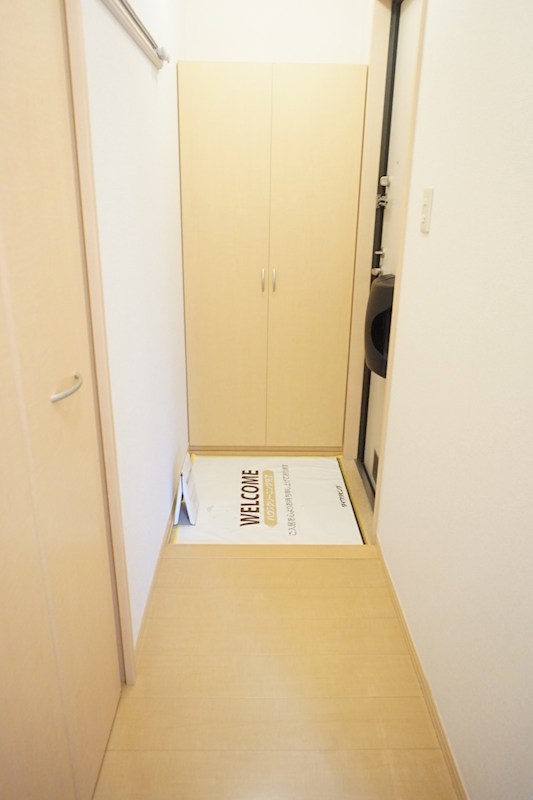 ヴィルヌープ 玄関