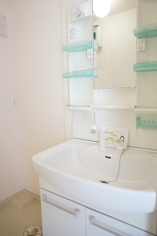 トレグラースＡ棟 ※同アパート別部屋の参考写真です