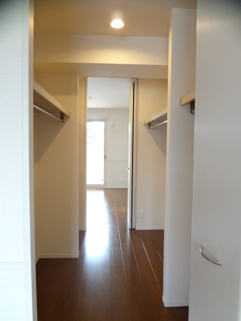 グランドゥール高柳C ※同アパート別部屋の参考写真です。