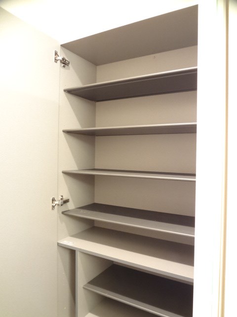グランドゥール高柳C ※同アパート別部屋の参考写真です。