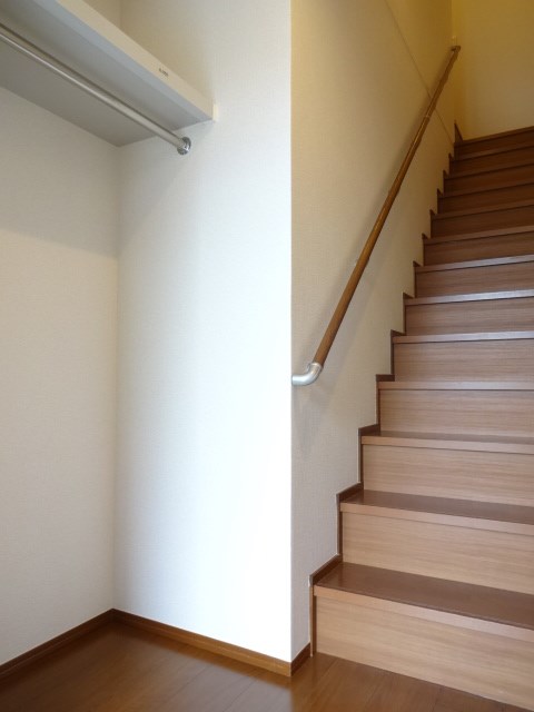 京　Ⅱ ※同アパート別部屋の参考写真です　※実際は反転タイプ