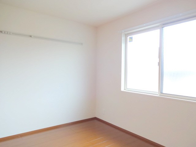 京　Ⅱ ※同アパート別部屋の参考写真です　※実際は反転タイプ