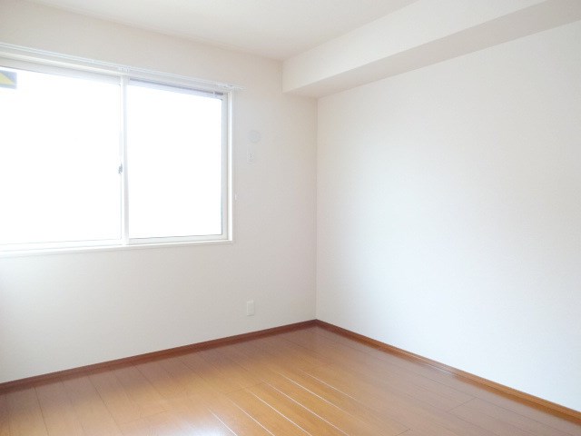 京　Ⅱ ※同アパート別部屋の参考写真です　※実際は反転タイプ