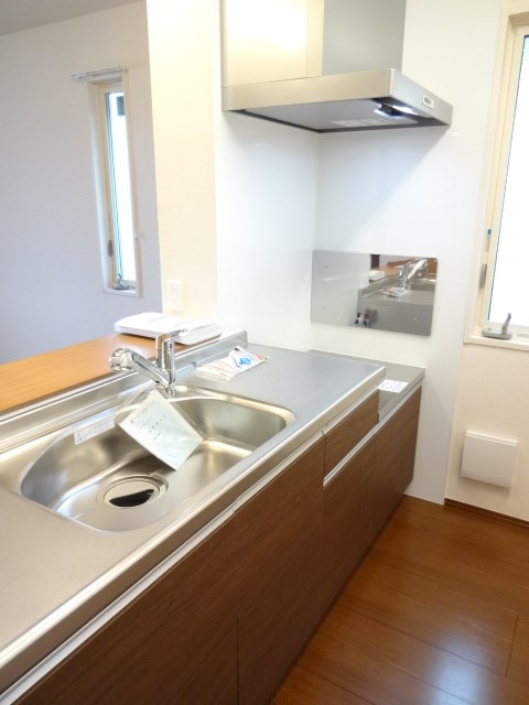 京　Ⅱ ※同アパート別部屋の参考写真です　※実際は反転タイプ