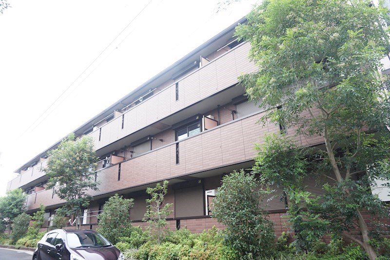 フラッツ酒井根Ⅰ号棟 外観