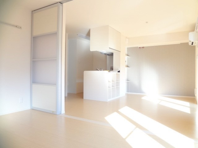 フラッツ酒井根Ⅱ ※同タイプ別部屋の写真となります。