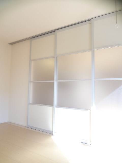 フラッツ酒井根Ⅱ ※同タイプ別部屋の写真となります。