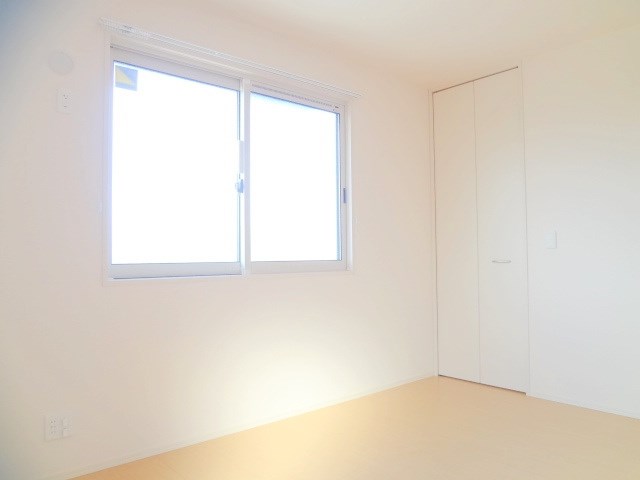 フラッツ酒井根Ⅱ ※同タイプ別部屋の写真となります。