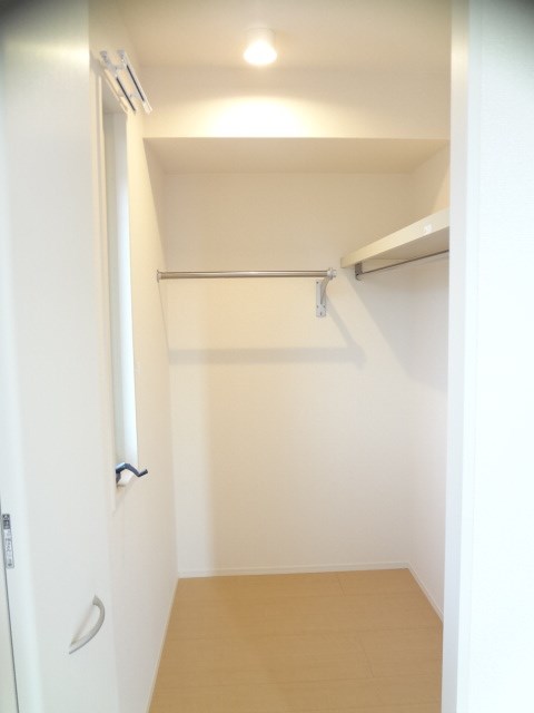 フラッツ酒井根Ⅱ ※同タイプ別部屋の写真となります。