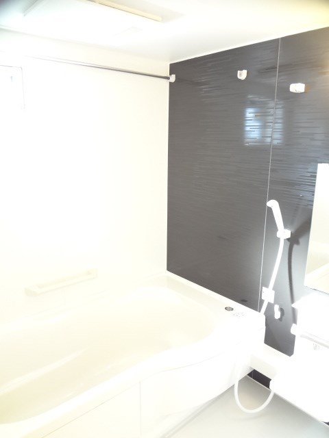 フラッツ酒井根Ⅱ ※同タイプ別部屋の写真となります。