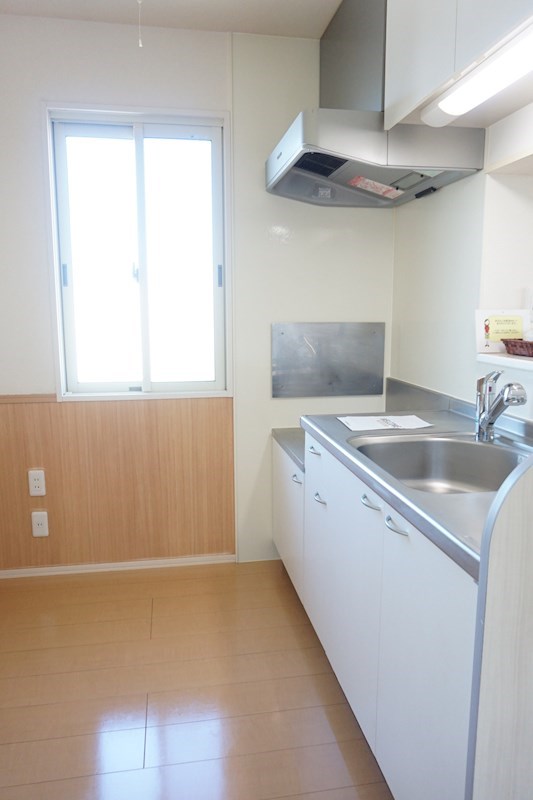 キャトルセゾンＤ ※同アパート別部屋の参考写真です。