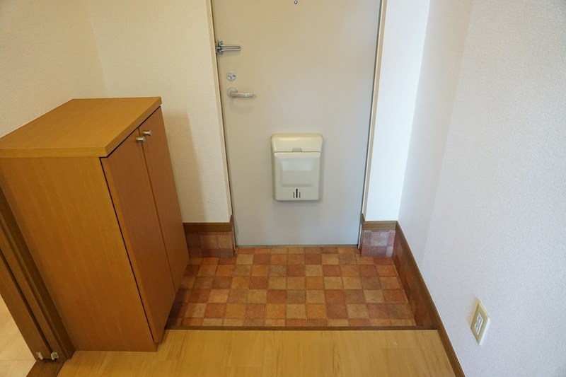 ウエストヒルⅢ 玄関
