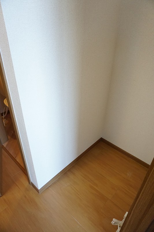 ウエストヒルⅢ 冷蔵庫置き場