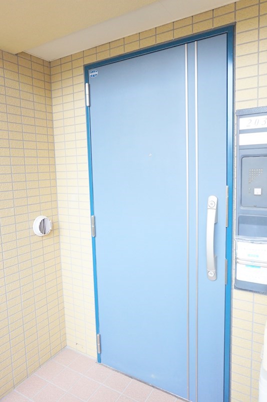 シャルマンフラットリヴァーⅡ 玄関
