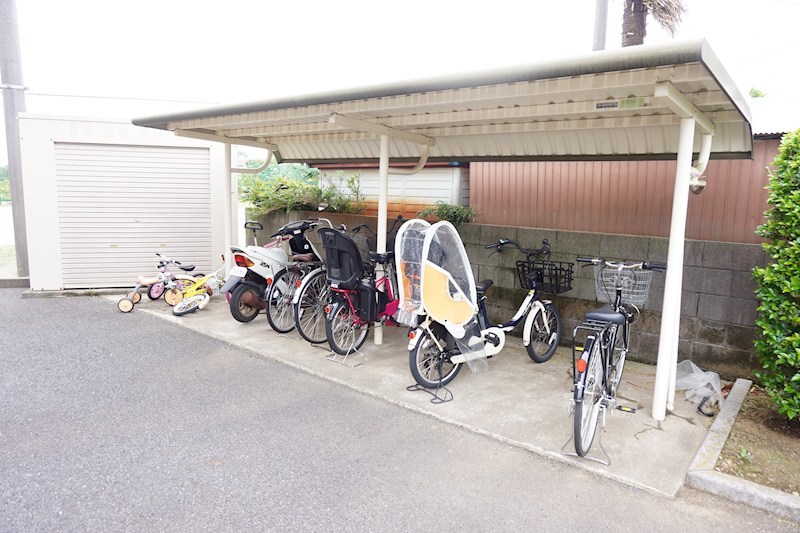 アルカディアⅠ 駐車場