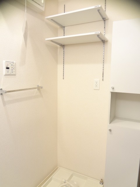 グランドゥール高柳A ※同アパート別部屋の参考写真です。