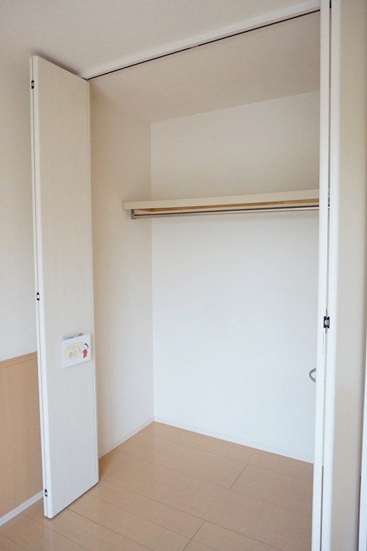 キャトルセゾンＥ ※同アパート別部屋の参考写真です。