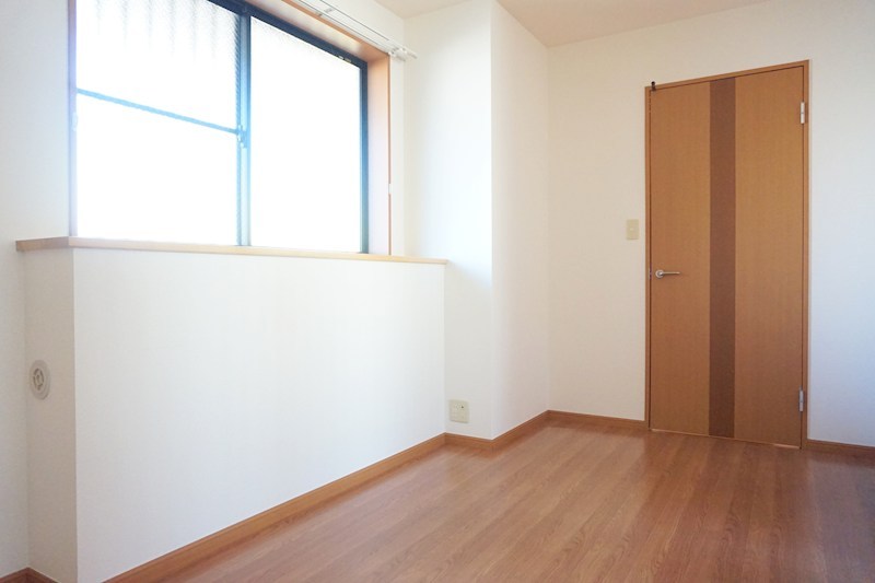 ラディッシュⅣ ※同アパート別部屋の参考写真です。