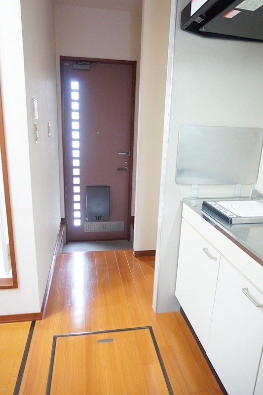 ハイムシンシア ※同アパート別部屋の参考写真です。　※実際は反転タイプ
