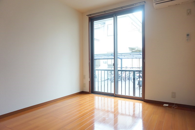 ハイムシンシア ※同アパート別部屋の参考写真です。　※実際は反転タイプ