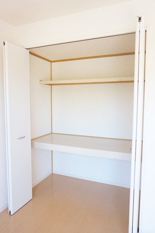 クレエB ※同アパート別部屋の参考写真です。