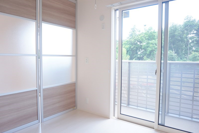 セジュールⅦ ※同アパート別部屋の参考写真です　※実際は反転タイプ