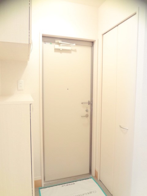 メゾンブロンシュ ※同アパート別部屋の参考写真です。